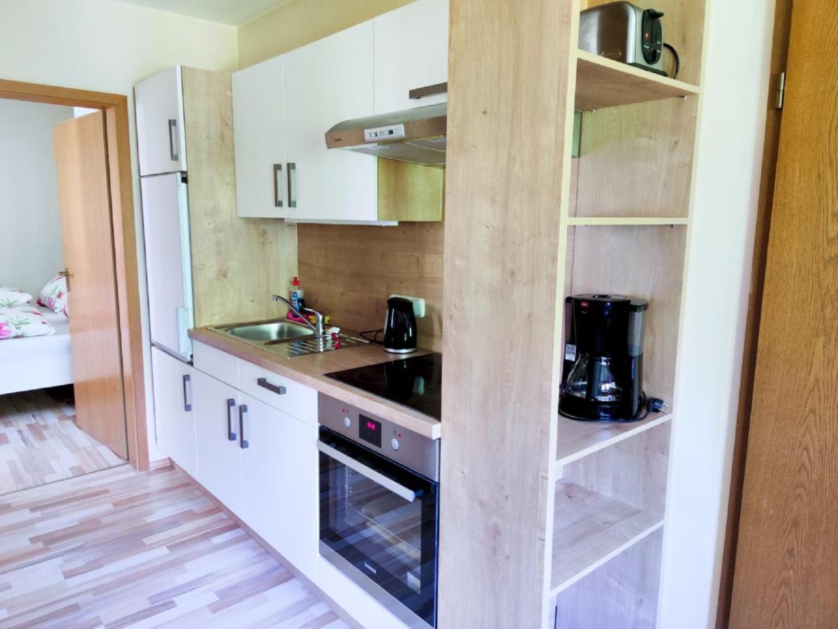 Herrnmuehle - Pension & Ferienwohnungen Ротенбург-на-Таубері Екстер'єр фото