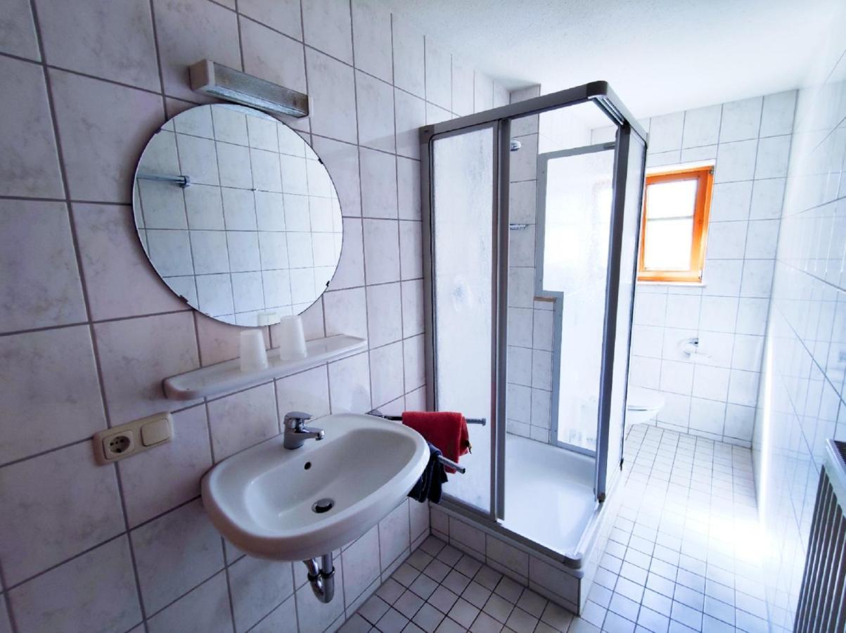 Herrnmuehle - Pension & Ferienwohnungen Ротенбург-на-Таубері Екстер'єр фото